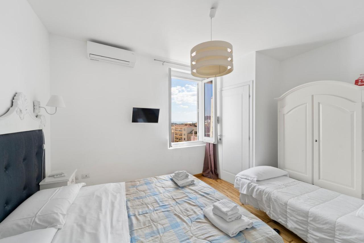 Hotel Domus Karalis Cagliari Exterior foto